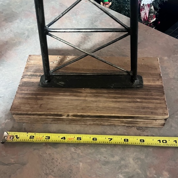 Rustic Windmill Table Decor - Picture 2 of 5